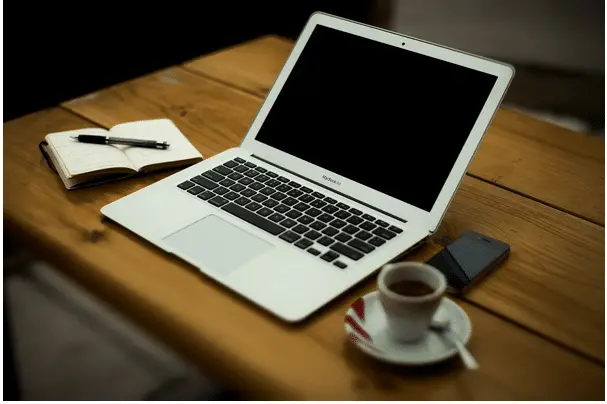 free up drive space on macbooks